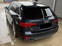 Gebraucht Audi A4 Sport 190 PS (139 kW) 2016 Blau Kombi