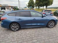 Usata Ford Focus ST-Line X 125 CV (91 kW) 2023 Blu Berlina