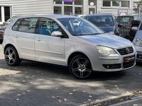 Gebraucht VW Polo Comfortline 80 PS (58 kW) 2009 Silber Kleinwagen