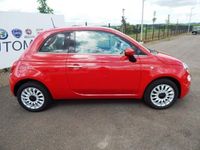 Gebraucht Fiat 500 Lounge 69 PS (50 kW) 2017 Rot Kleinwagen