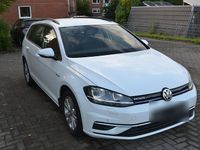 Gebraucht VW Golf VII Comfortline 131 PS (96 kW) 2019 Weiß Kombi