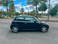Gebraucht Mini Cooper 120 PS (88 kW) 2009 Schwarz Kleinwagen