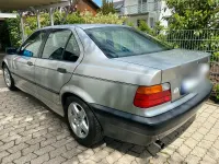 Gebraucht BMW 316 99 PS (72 kW) 1993 Silber Limousine