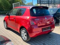 Gebraucht Suzuki Swift 92 PS (67 kW) 2009 Rot Kleinwagen