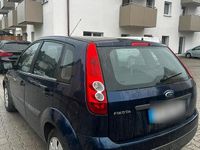 Gebraucht Ford Fiesta 80 PS (58 kW) 2006 Blau Kleinwagen