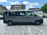 Gebraucht Opel Vivaro 125 PS (91 kW) 2018 Grau Van / Kleinbus
