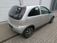 Gebraucht Opel Corsa Edition 80 PS (58 kW) 2005 Silber/grau Kleinwagen