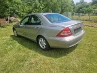 Gebraucht Mercedes C180 143 PS (105 kW) 2003 Limousine