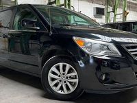 Gebraucht VW Routan SE 283 PS (208 kW) 2018 Schwarz Van / Kleinbus