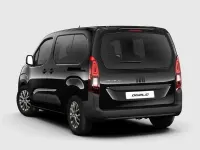 Neu Fiat Doblò 101 PS (74 kW) 2025 Cinema schwarz metallic cinema schwarz metallic Van / Kleinbus