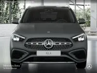 Gebraucht Mercedes GLA220 Premium 190 PS (139 kW) 2024 Grau SUV