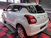 Gebraucht Suzuki Swift Comfort 90 PS (66 kW) 2017 Weiß Kleinwagen