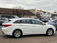 Gebraucht Hyundai i40 Classic 135 PS (99 kW) 2016 Weiß Kombi