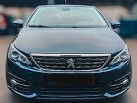 Gebraucht Peugeot 308 Allure 131 PS (96 kW) 2018 Blau Limousine
