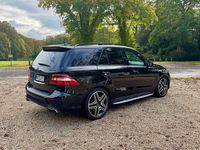 Gebraucht Mercedes ML63 AMG AMG 635 PS (467 kW) 2014 Schwarz SUV