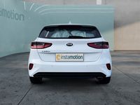 Gebraucht Kia Ceed Spirit 140 PS (102 kW) 2019 Weiß Kleinwagen