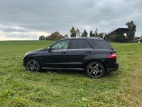 Gebraucht Mercedes ML350 258 PS (189 kW) 2012 Schwarz SUV