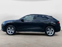 Gebraucht Audi Q8 Ambiente 286 PS (210 kW) 2022 Mythosschwarz metallic SUV