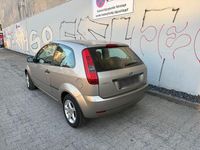 Gebraucht Ford Fiesta 2004 Gold Coupé