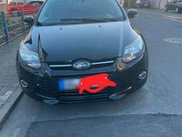 Usata Ford Focus 150 CV (110 kW) 2013 Nero Station wagon