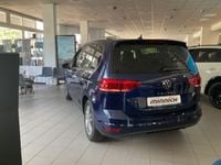 Neu VW Touran Move 150 PS (110 kW) 2025 Blau Van / Kleinbus