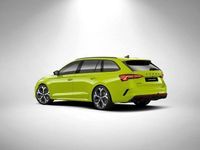 Neu Skoda Octavia RS 265 PS (194 kW) 2025 Mambagrün Kombi