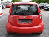 Gebraucht Suzuki Splash Basic 65 PS (47 kW) 2009 Rot Kleinwagen
