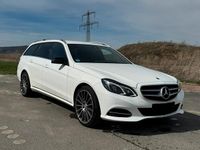 Gebraucht Mercedes E220 170 PS (125 kW) 2013 Weiß Kombi