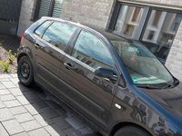 Gebraucht VW Polo 64 PS (47 kW) 2002 Schwarz Limousine
