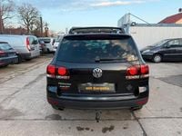 Gebraucht VW Touareg 224 PS (164 kW) 2007 Blackmagic SUV