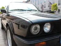Gebraucht BMW 318 Cabriolet 113 PS (83 kW) 1992 Schwarz Cabrio