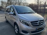 Gebraucht Mercedes V220 Edition 163 PS (119 kW) 2018 Silber Van / Kleinbus