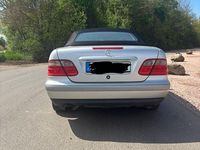Gebraucht Mercedes CLK230 Elegance 193 PS (141 kW) 1999 Silber Cabrio