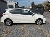 Gebraucht Nissan Pulsar 116 PS (85 kW) 2015 Weiß Kleinwagen