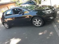 Gebraucht Opel Astra 140 PS (102 kW) 2010 Schwarz Kleinwagen