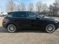 Gebraucht Porsche Cayenne 240 PS (176 kW) 2011 Schwarz SUV