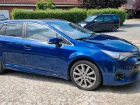 Gebraucht Toyota Avensis Edition-S 143 PS (105 kW) 2016 Blau Kombi