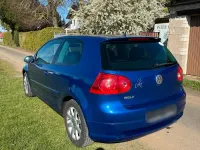 Gebraucht VW Golf V 102 PS (75 kW) 2005 Blau Kleinwagen