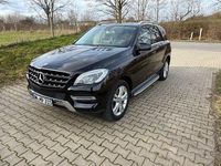 Gebraucht Mercedes ML250 204 PS (150 kW) 2015 Schwarz SUV