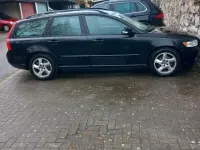 Używany Volvo V50 Kinetic 114 KM (83 kW) 2012 Czarny Kombi
