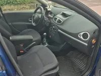 Gebraucht Renault Clio III 86 PS (63 kW) 2008 Blau Limousine