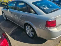 Gebraucht Opel Vectra 100 PS (73 kW) 2005 Silber Limousine