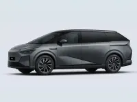 Neu XPENG X9 AWD Performance 369 kW (503 PS) 2026 Grau matte gray Van / Kleinbus