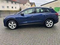 Gebraucht Audi Q4 e-tron Basis 150 kW (204 PS) 2023 Navarrablau SUV