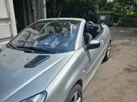 Gebraucht Peugeot 206 CC 109 PS (80 kW) 2002 Silber Cabrio