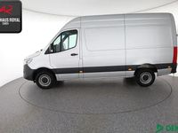 Używany Mercedes Sprinter 170 KM (125 kW) 2021 Srebrny Van