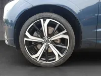 Gebraucht Volvo XC60 Plus 197 PS (144 kW) 2024 Blau SUV