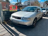 Usata Audi A3 150 CV (110 kW) 2000 Argento Utilitaria