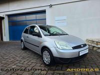 Gebraucht Ford Fiesta Ambiente 60 PS (44 kW) 2004 Polarsilber metallic Kleinwagen