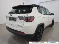 Gebraucht Jeep Compass Night Eagle 140 PS (102 kW) 2018 Weiß SUV